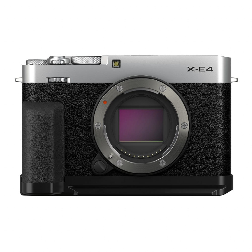 FujiFilm X-E4 + zestaw akcesoriów ( uchwyt MHG-XE4 i uchwyt na kciuk TR-XE4 ) srebrny (w magazynie!) - Dostawa GRATIS!