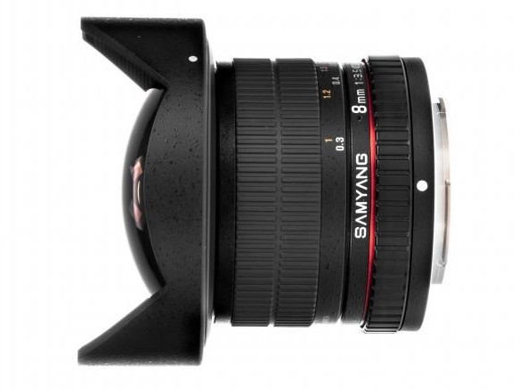 Samyang 8 mm f/3.5 UMC Fish-eye CSII / Sony E