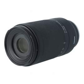 Tamron 70-300 mm f/4.5-6.3 Di III RXD Sony FE s.n. 497