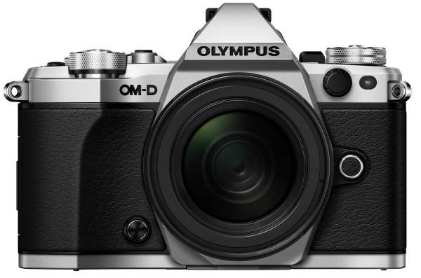 Aparat cyfrowy Olympus OM-D E-M5 Mark II srebrny + ob. 12-50 czarny + Cash Back 900 zł! 