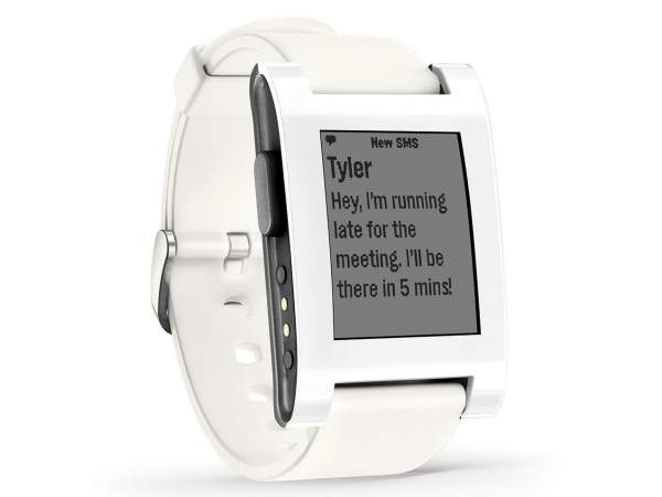 Pebble Original - zegarek dla urzadzeń z systemem iOS oraz Android (wersja arctic white)