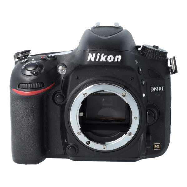 Aparat UŻYWANY Nikon D600 body s.n. 6062446