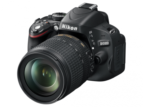 Lustrzanka Nikon D5100 + 18-105VR