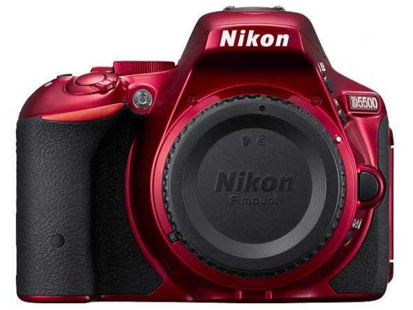 Lustrzanka Nikon D5500 czerwony body