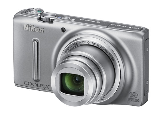 Aparat cyfrowy Nikon Coolpix S9400 srebrny