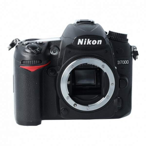 Aparat UŻYWANY Nikon D7000 body s.n. 6329175