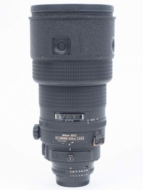 NIKKOR ED AF-I 300mm f/2.8 D、TC-20E NIKKOR ED AF-I 300mm f/2.8 D、TC-20E Nikon AF-I Nikkor 300mm F/