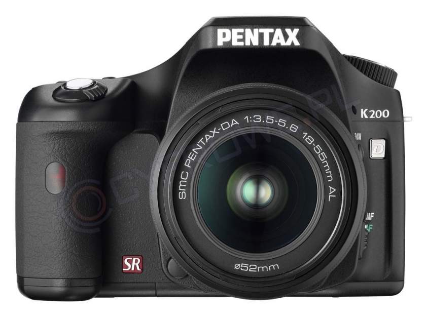 PENTAX K200D レンズ付き aparat_pentax_k200d_przod_1407