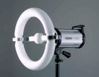 Quadralite Lampa Fomex N300