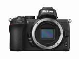 Nikon Z50 + ob. 16-50 mm DX + ob. 50-250 mm DX  