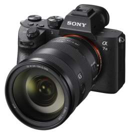 Sony A7 III + 24-105 mm f/4.0 (ILCE-7M3GBDI)