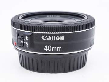 Canon 40 mm f/2.8 EF STM s.n. 4071100323
