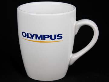 Cyfrowe.pl - kubek porcelanowy z logo Olympus