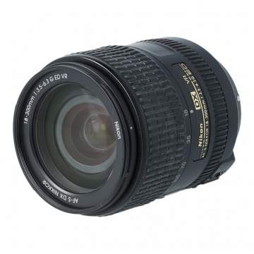 Nikon Nikkor 18-300 mm f/3.5-6.3G AF-S DX VR ED s.n. W053746