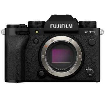 FujiFilm X-T5 czarny body - cena zawiera rabat 1075 zł, a na obiektyw kolejny rabat 430zł!