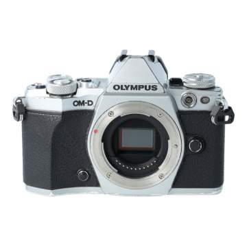 Olympus OM-D E-M5 Mark II body srebrny s.n. BFKA28764