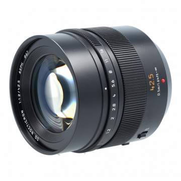 Panasonic LEICA DG NOCTICRON 42.5 mm f/1.2 Asph. P.O.I.S. s.n. XT7JN101210