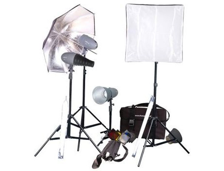 Zestaw lamp studyjnych Powerlux zestaw VL-Pro: 4x lampa, 4x statyw, 3x parasolka, softboks i akcesoria