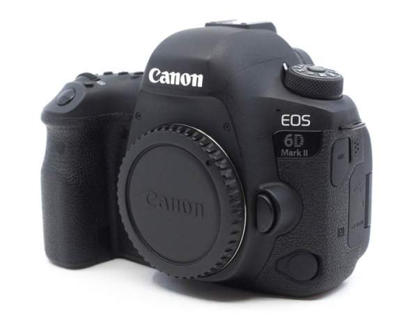 Aparat UŻYWANY Canon zestaw EOS 6D Mark II body + GRIP BG-E21 s.n. 133051000546/1900000851