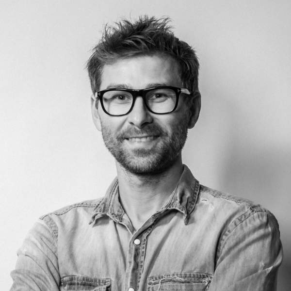 Cyfrowepl Warsztaty fotografii studyjnej - Piotr Werner - W świetle inspiracji