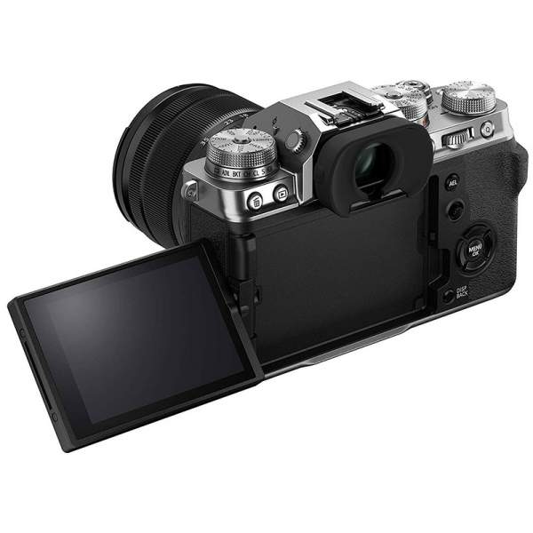 FujiFilm X-T4 + ob. XF 18-55mm f/2.8-4.0 OIS srebrny - Aparaty