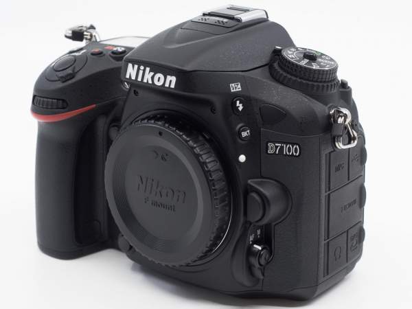 Aparat UŻYWANY Nikon D7100 body s.n. 4822015