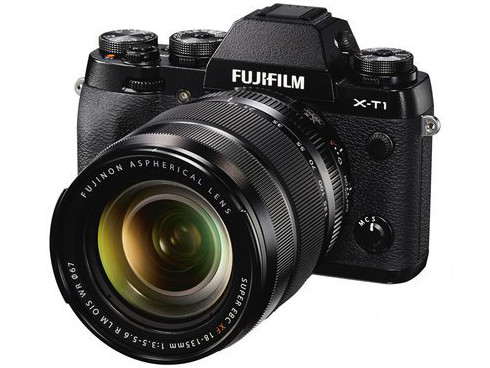 Aparat cyfrowy FujiFilm X-T1 + ob. XF 18-135 mm f/3.5-5.6