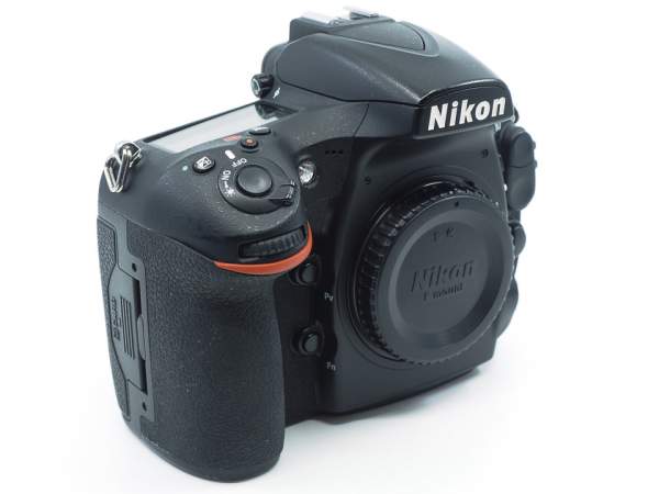 Nikon D810 ボディ Nikon-D810-body.jpg