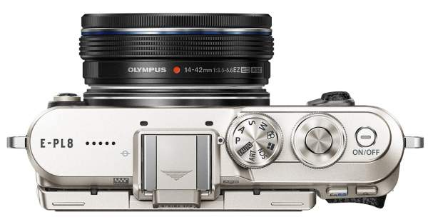 OLYMPUS PEN E-PL8 EZ Wキット＋SD Olympus PEN E-PL8 + ob. 14-42 EZ czarny - Aparaty cyfrowe