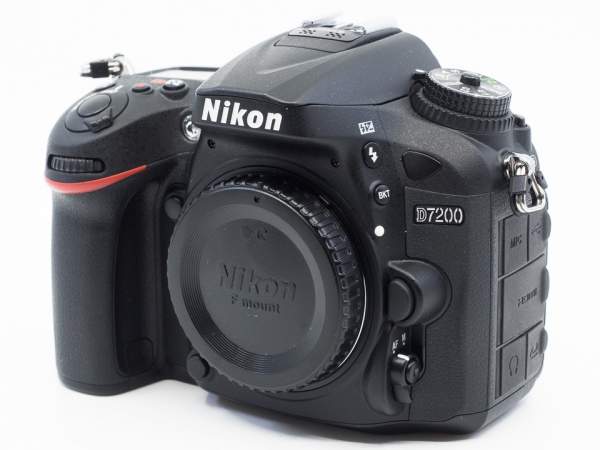 Aparat UŻYWANY Nikon D7200 body s.n. 4428302