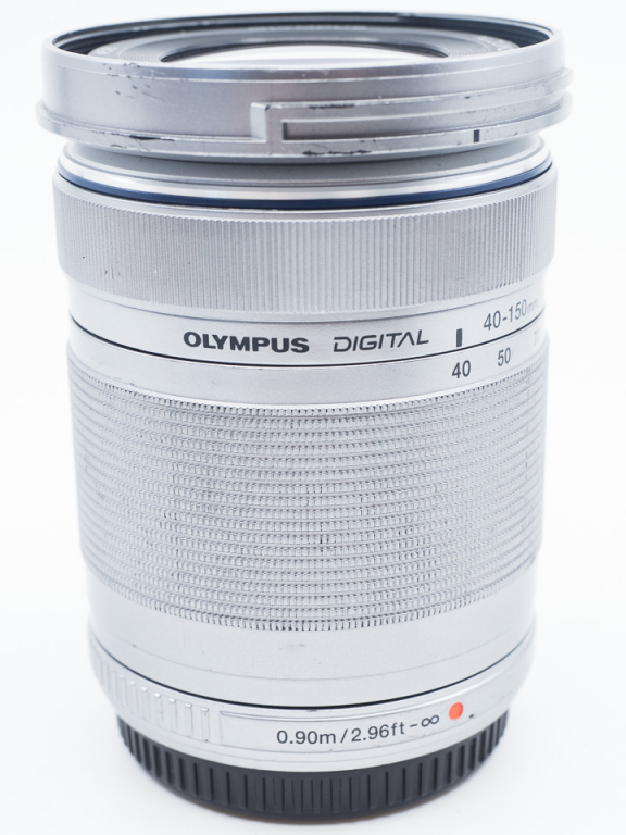 Obiektyw UŻYWANY Olympus M.ZUIKO DIGITAL 40-150 mm f/4.0-5.6 ED R srebrny s.n. ABK933214 - DEMO