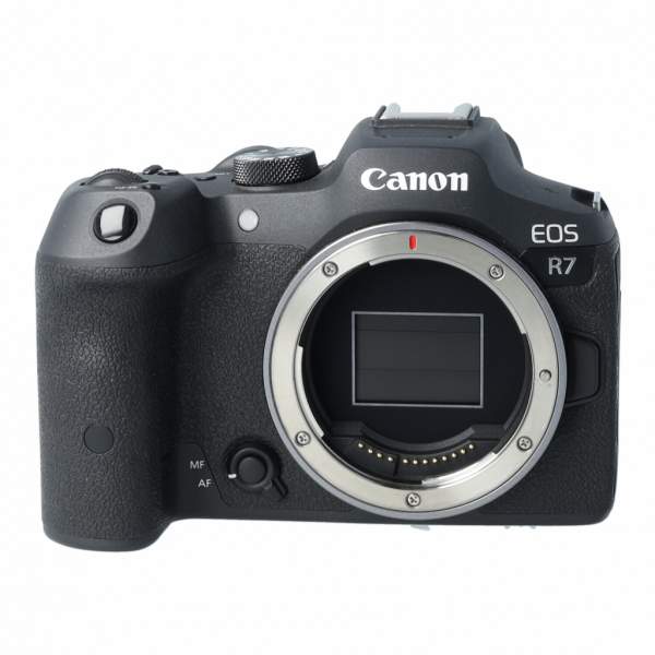 Aparat UŻYWANY Canon EOS R7 + adapter EOS - R s.n. 033032001750/1212035288